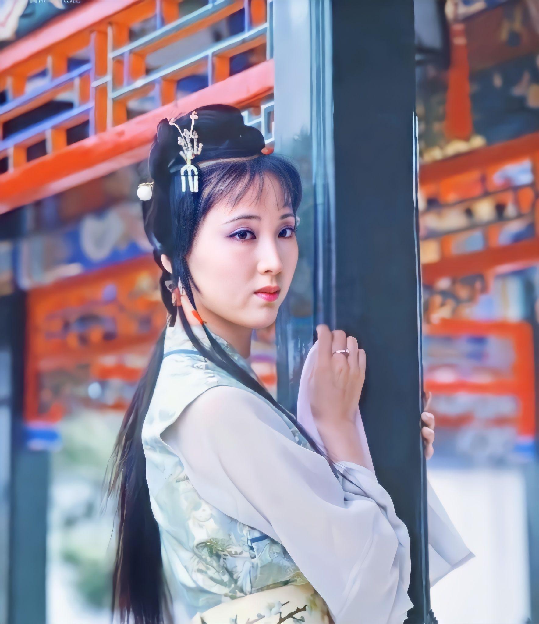 有没有87版林黛玉的高清壁纸可以分享