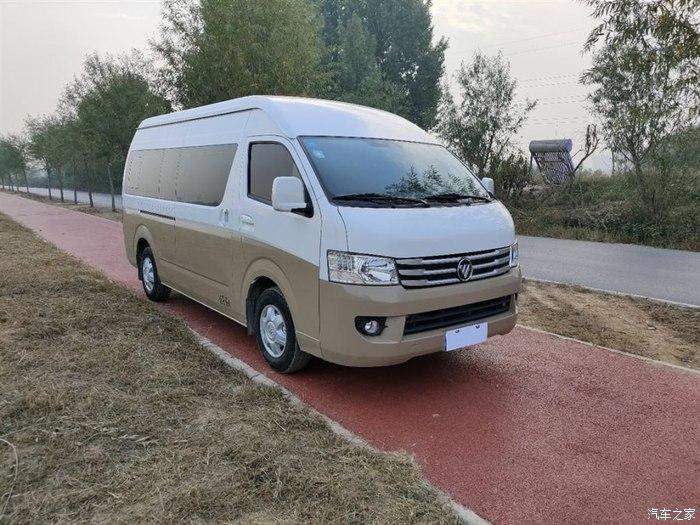 外观看着想面包车,但是越看越耐看!