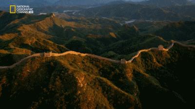 让他们知道中国的文化博大精深,为了让更多的人领略中国的大好河山