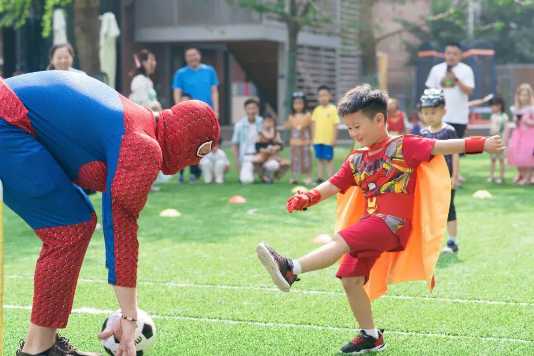 見了太多名不副實的外教艾兒思美國幼稚園為真正的歐美外教正名