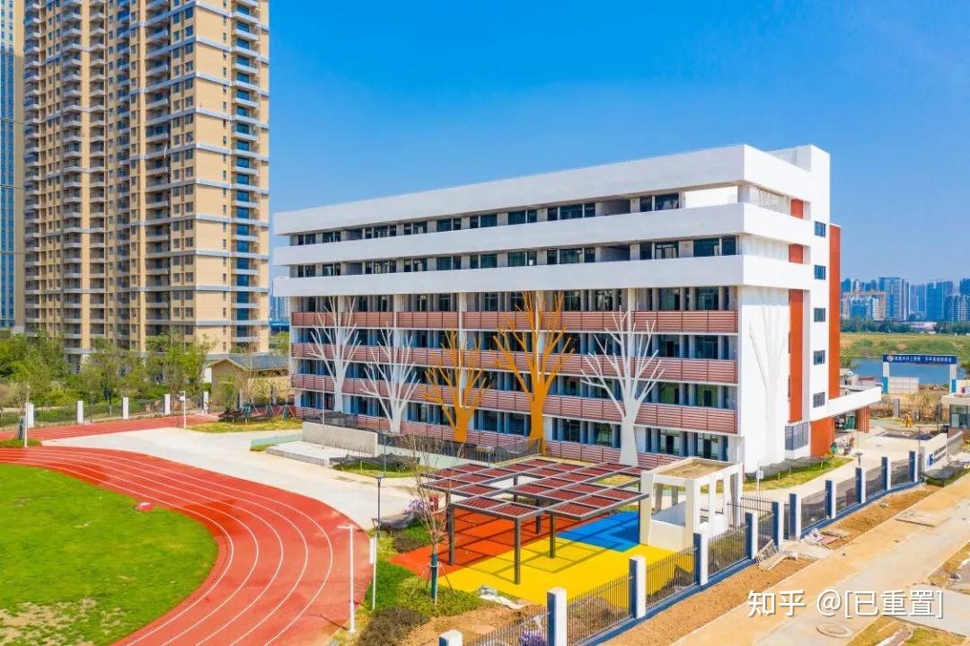 汉阳新火车站在哪里?汉阳四新开挂规划到底怎么样? - 知乎