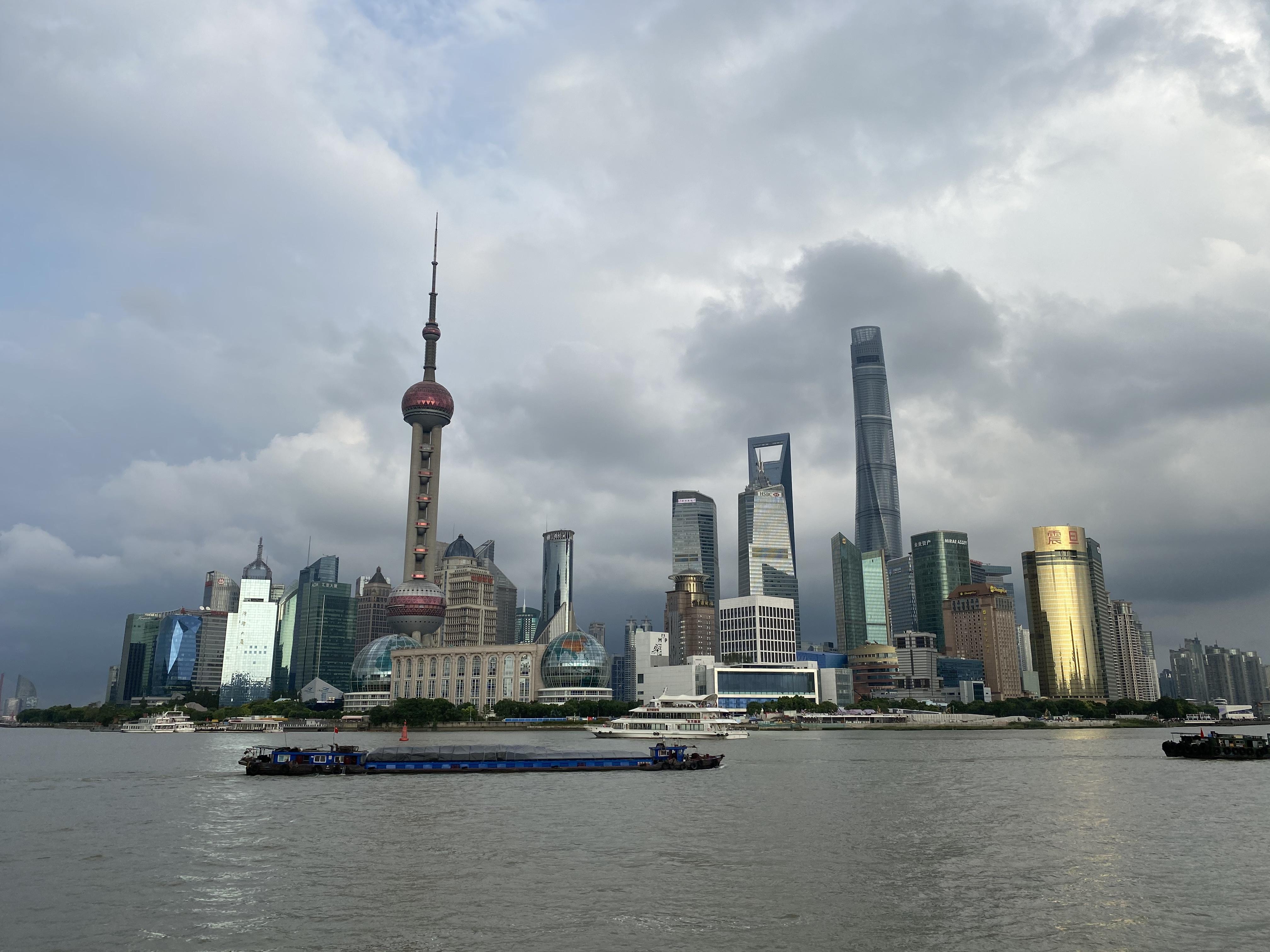 上海外滩白天去好还是晚上去好