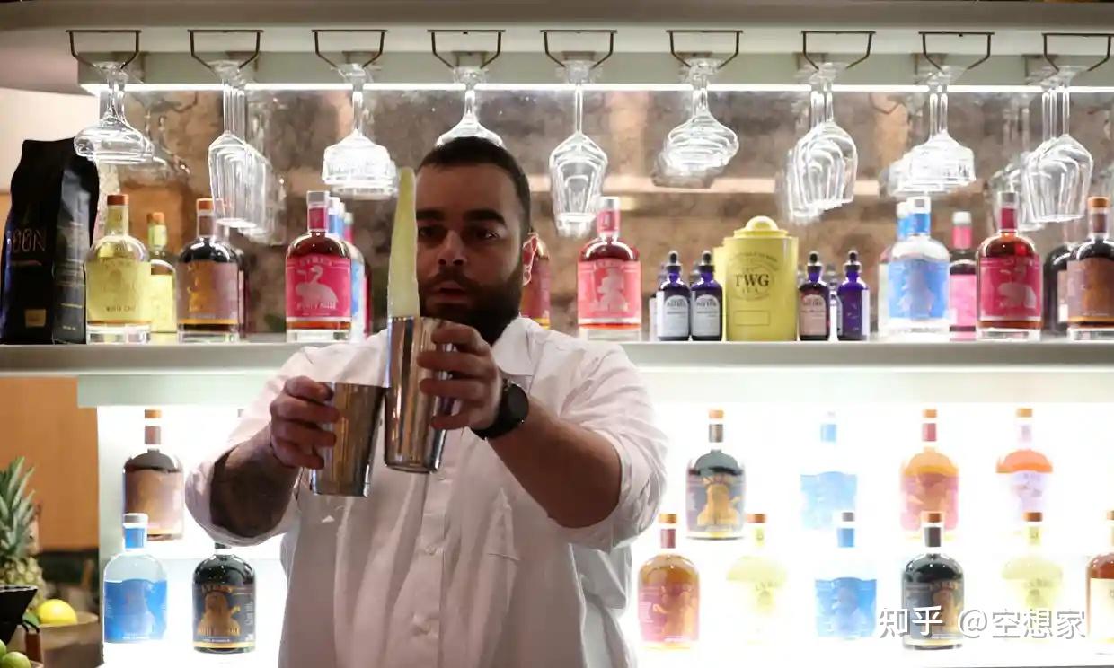 Saudi Arabia To Allow First Alcohol Sales In 72 Years dividing saudi arabia to allow first alcohol sales in 72 years dividing