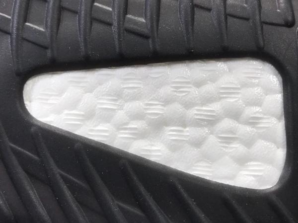 adidas Mens Yeezy Boost 350 V2 Black Shoes .com