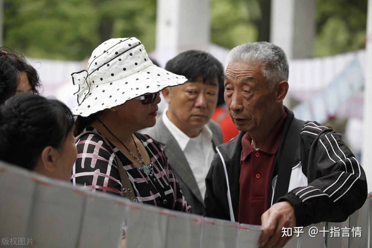 我今年65岁了,退休五年了,一个人生活了十多年了,我的老伴早些年因病