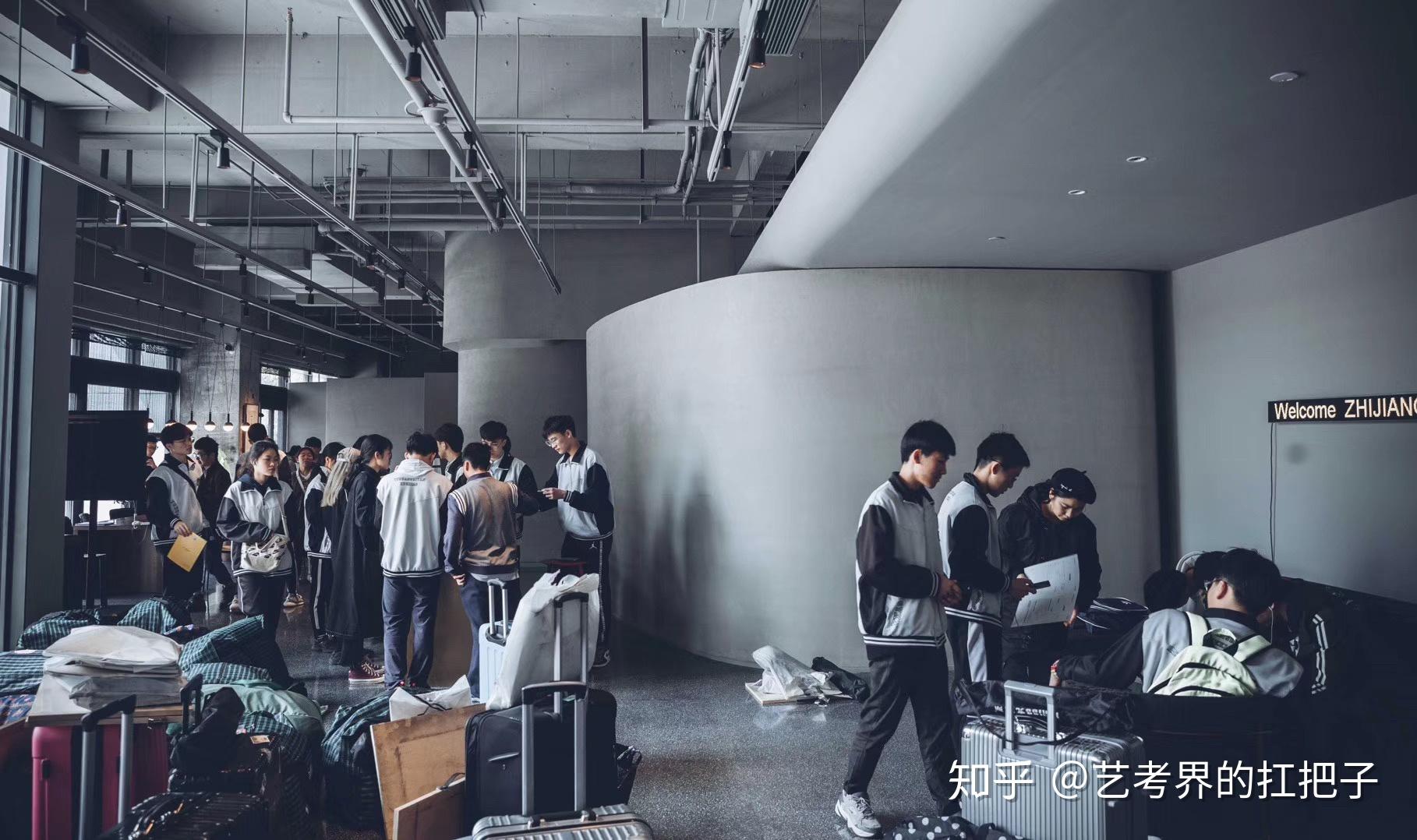 杭州之江画室复读生观千剑而后拾器画千笔而上美院