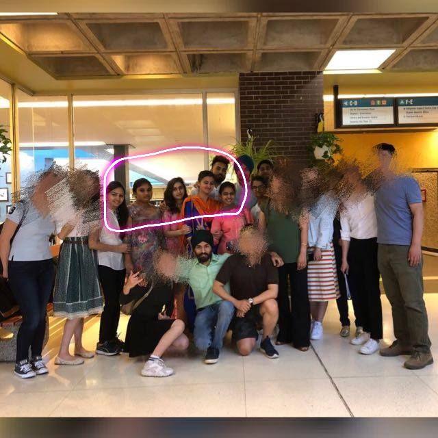 为什么印度女人普遍都很美,不论是颜值或者身