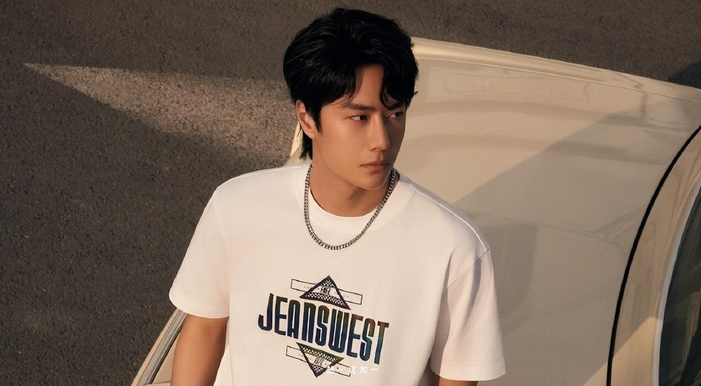 王一博粉丝大骂王阳不要脸,质疑白玉兰奖不公平,称追风者诈骗