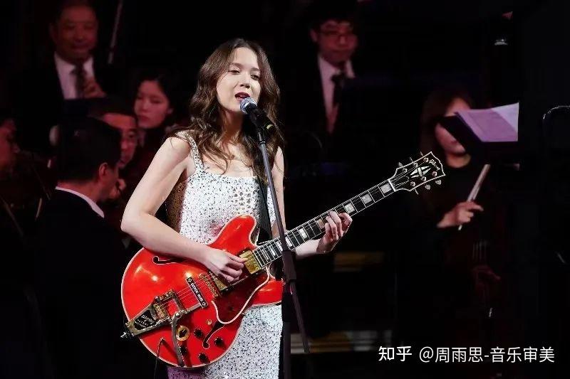 25岁华裔女孩玩音乐三年获格莱美她的父母做对了啥