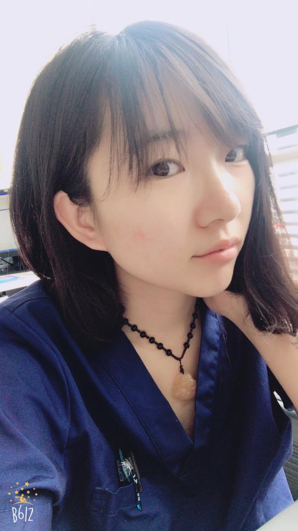 小姐姐能不能爆一爆十几岁时的照片女大真的会十八变嘛