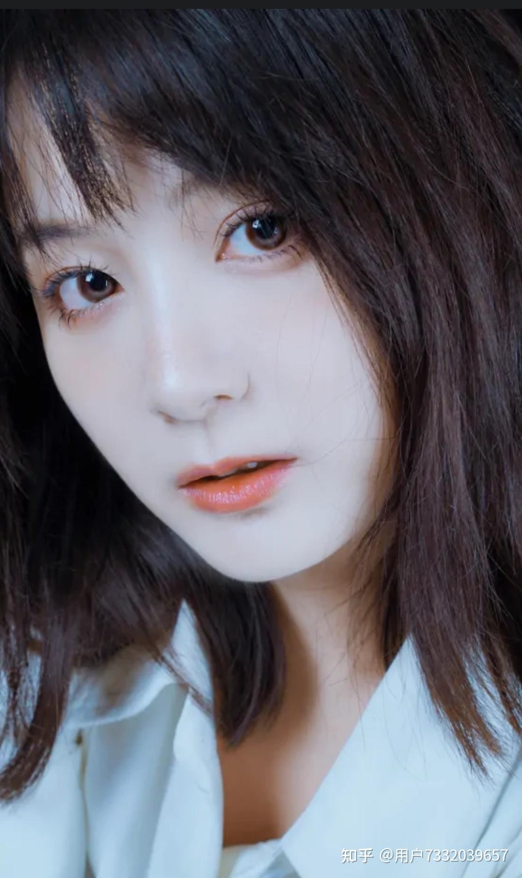 徐珊在春暖花开里相遇