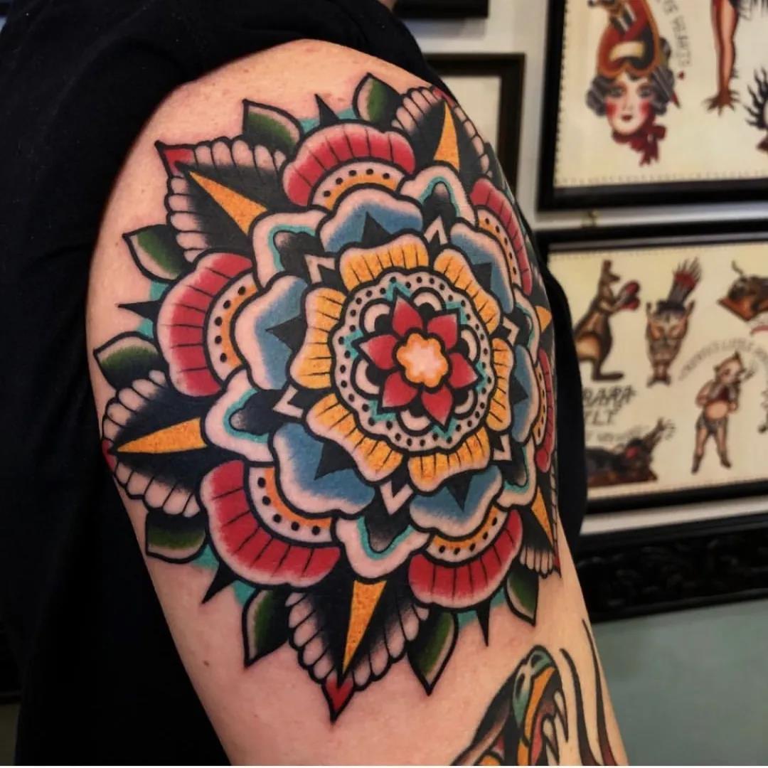 纹身idea丨oldschool特辑文体两开花