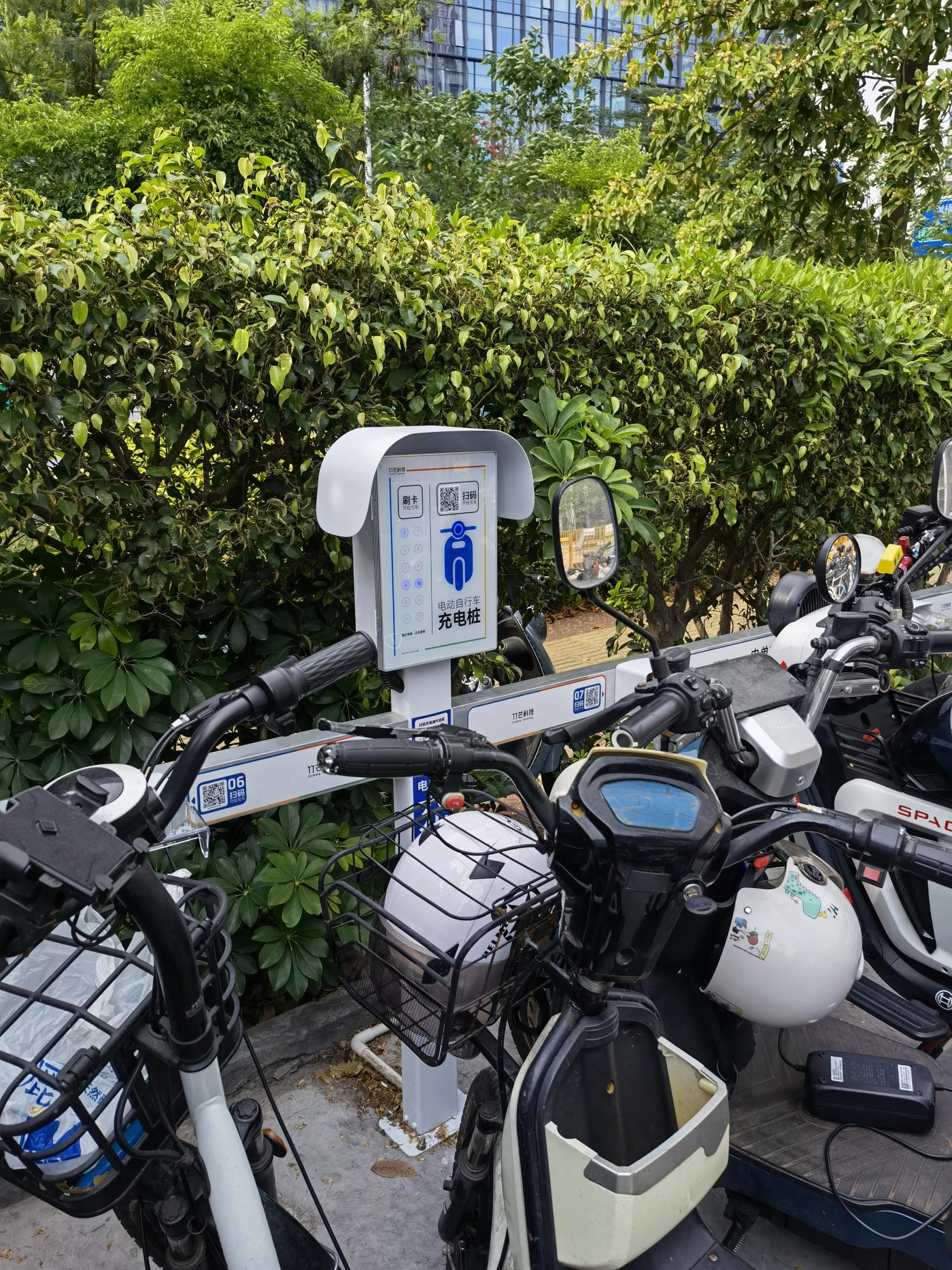 两轮电动车充电桩加盟怎么样