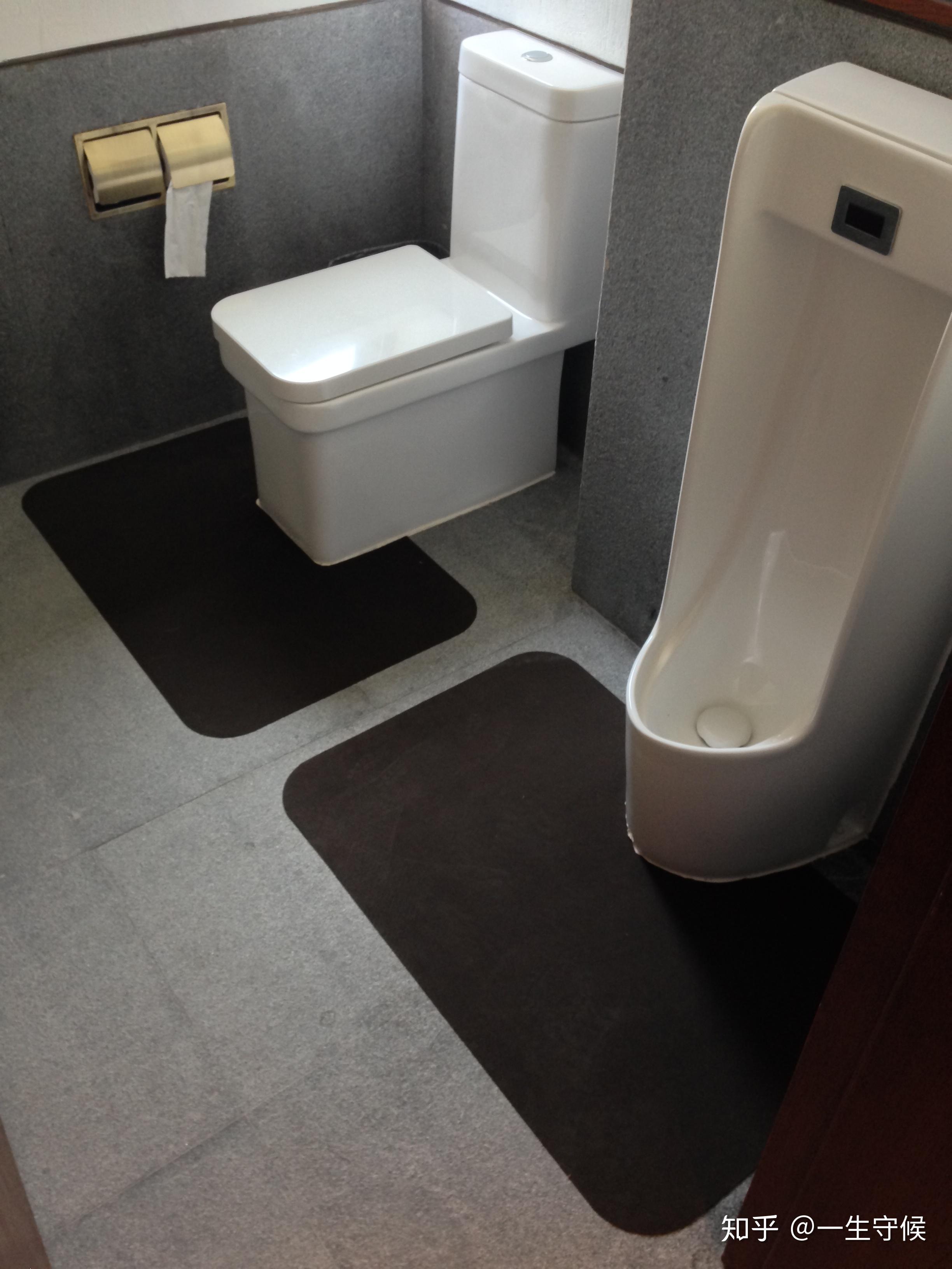 确实是这样,男卫生间清洁难的问题一直困扰着很多大型企业的卫生主管