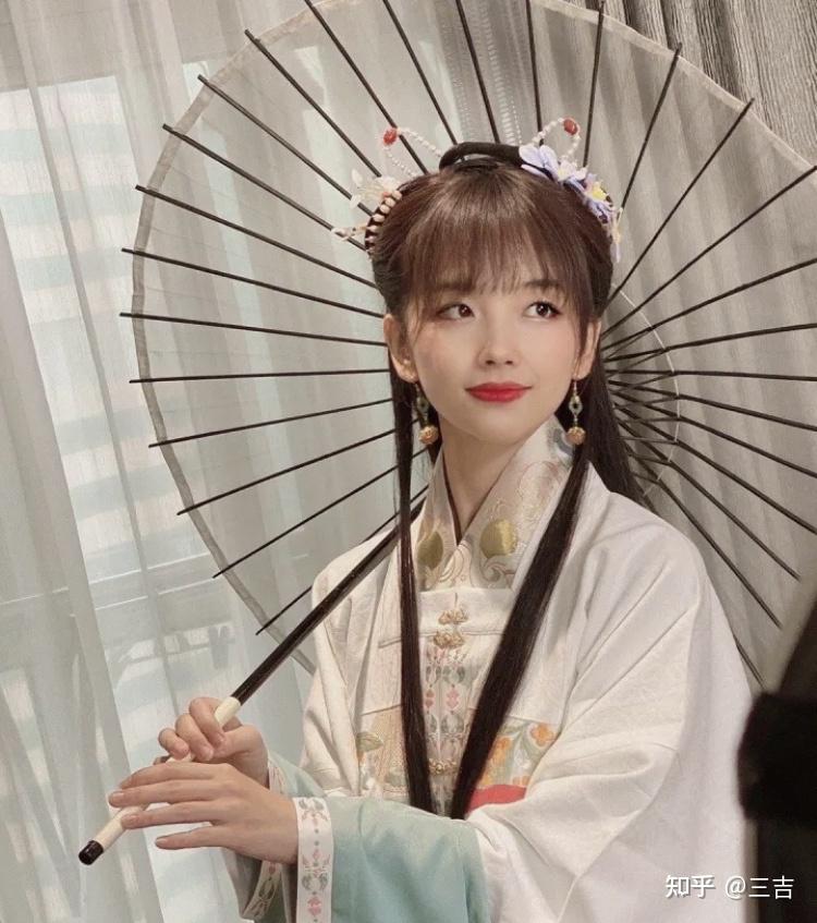 怎么看待党妹给王冰冰化妆引粉丝不满? - 知乎