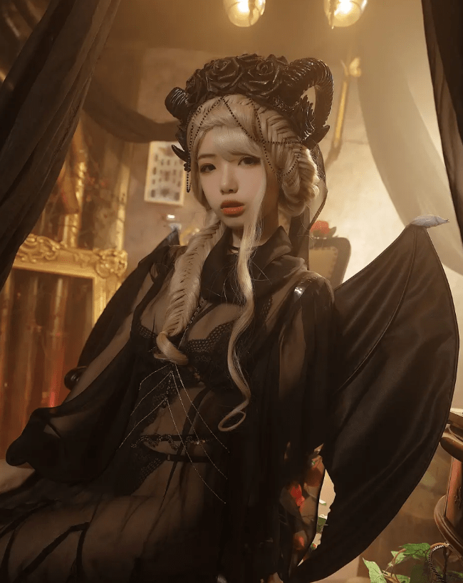 名字:雯妹不讲道理(雯仔不讲道理)生日:1999年9月