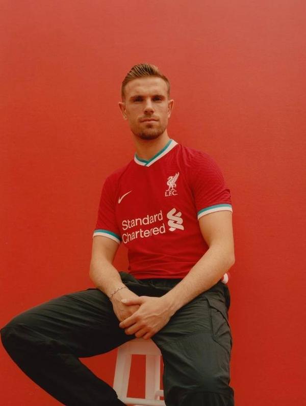 亨德森:队员们都期待穿上新球衣 下赛季的挑战更加艰巨