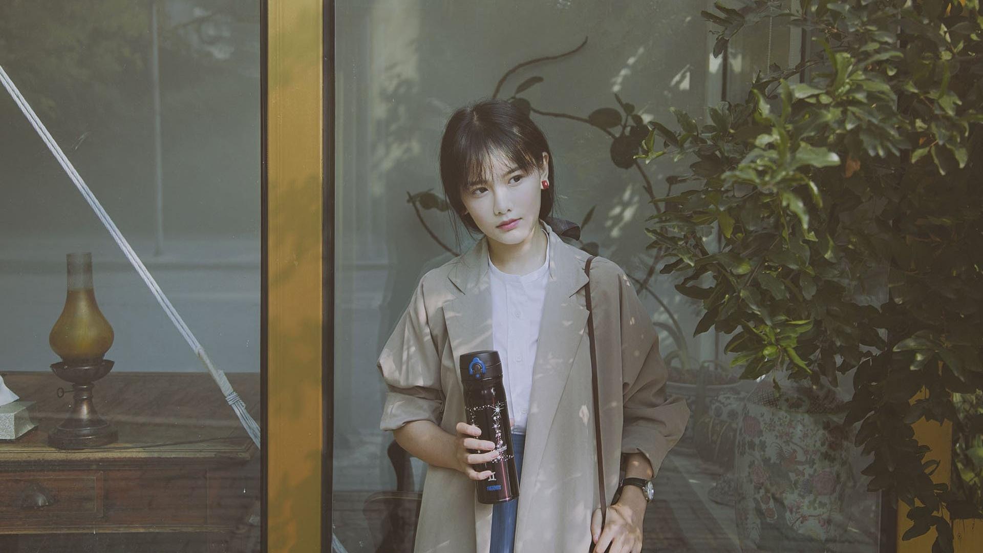 美女壁纸 青春洋溢