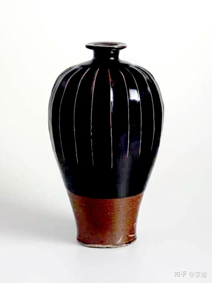 黒褐釉牡丹紋梅瓶 磁州窯 中国美術 古玩 唐物 擺件 221b 宋代ふう 磁州窯 壺 花瓶 黒釉纏枝紋 梅瓶/新作骨董｜Yahoo