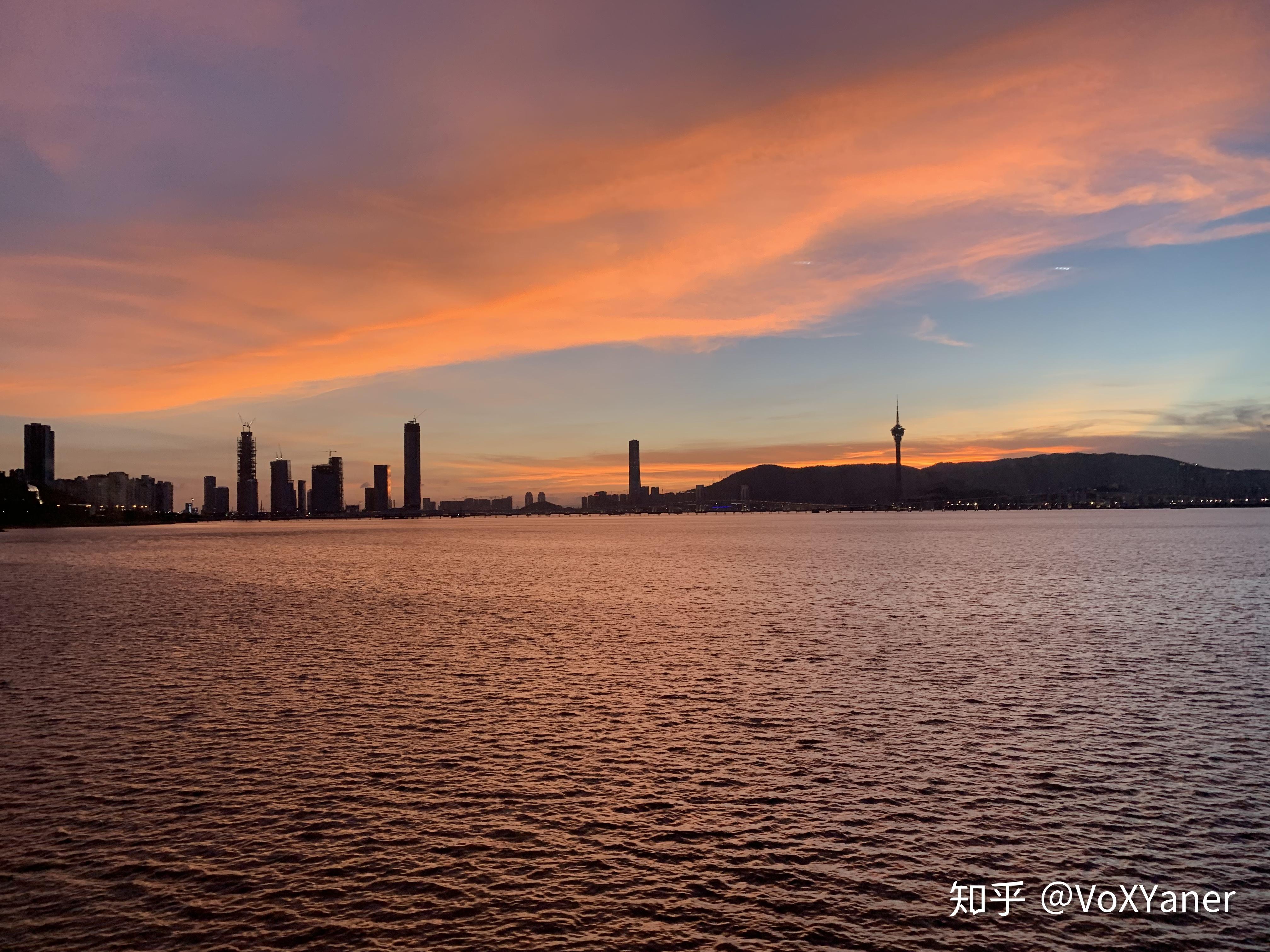 可以分享一张你手机里最美的日落照吗?