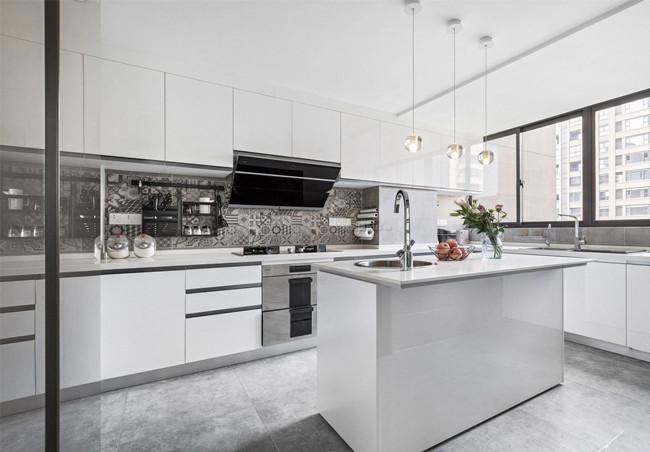 装饰公司排名口碑 v2-adcbf498e64bf4c11c39ca97900115af_1440w.jpg?source=172ae18b