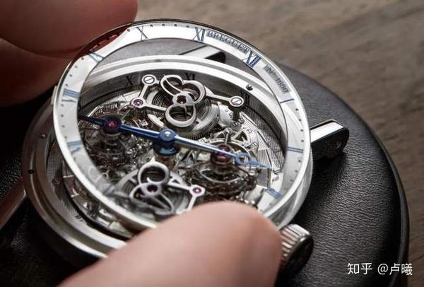 双陀飞轮,请问机芯是双陀飞轮机械的手表多少钱一块?-众表网