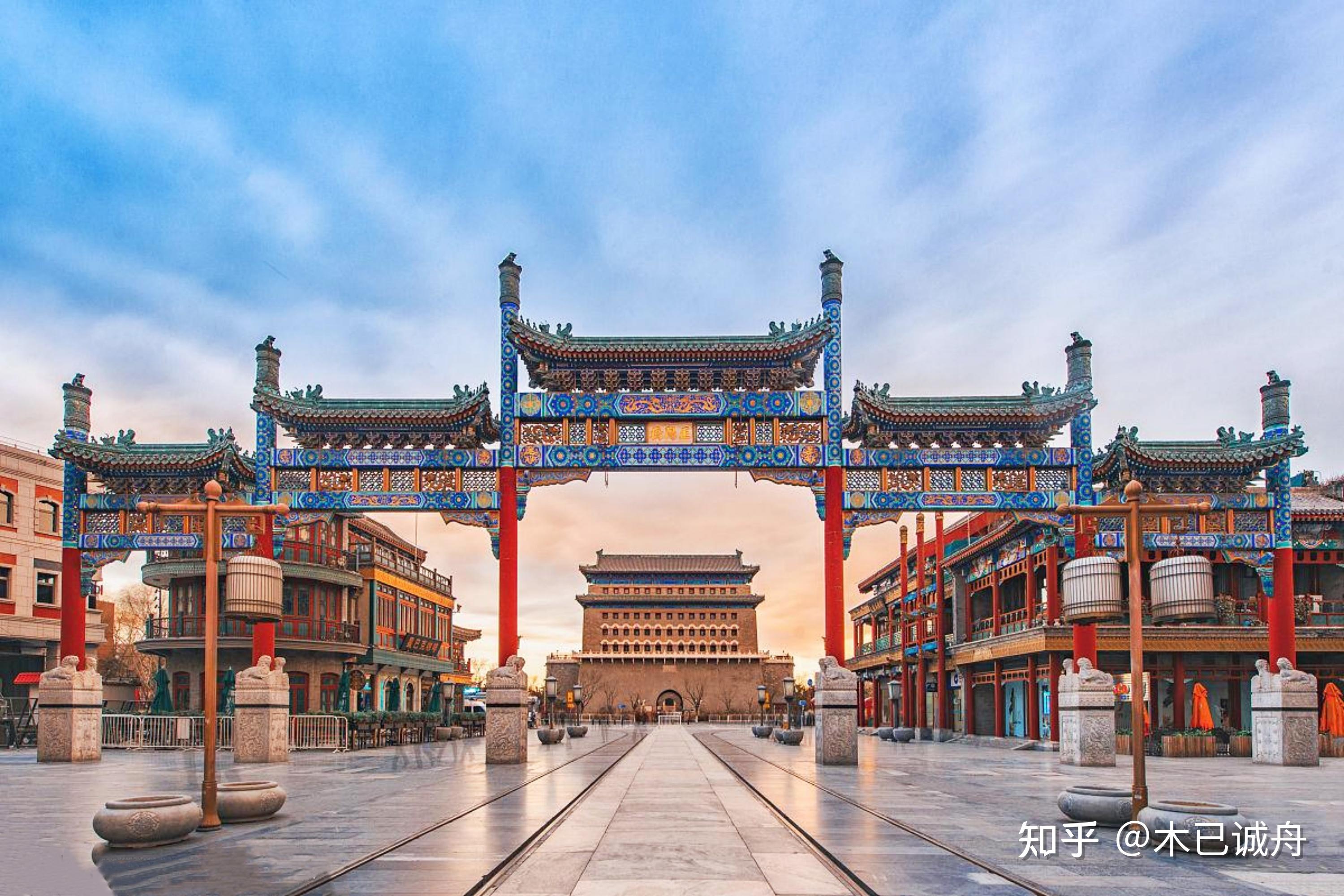 北京九门是指明,清北京内城的九座城门,分别为南面的正阳门,崇文门