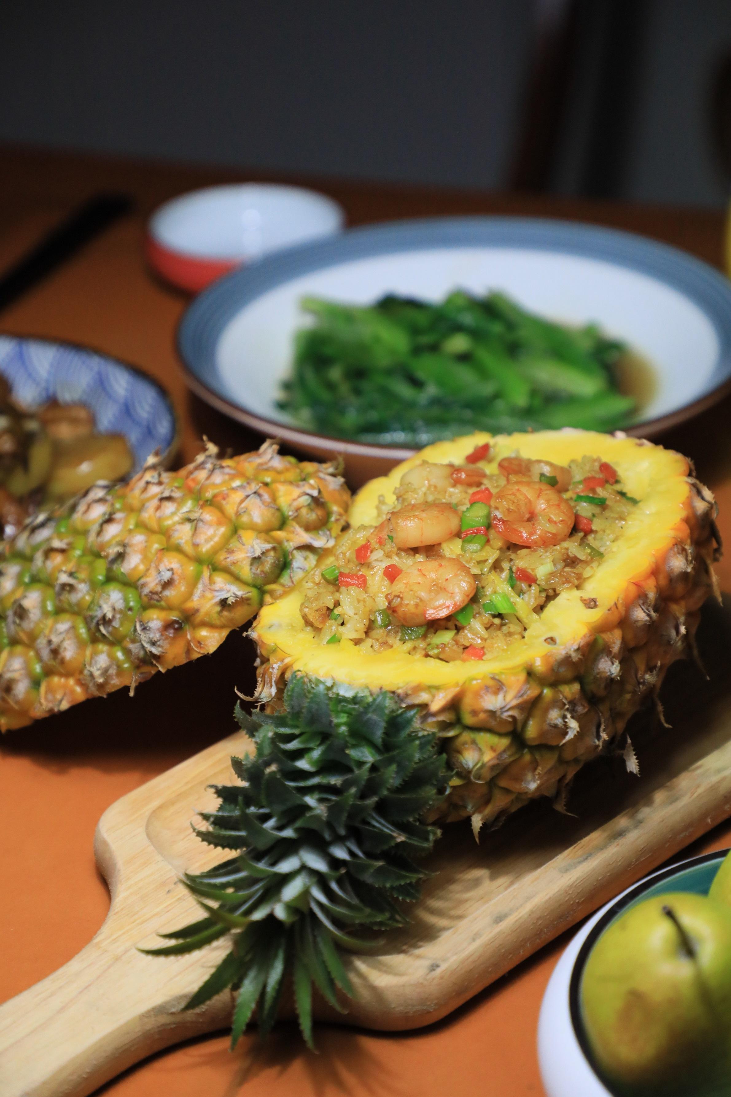 咖喱菠萝炒饭怎么做_咖喱菠萝炒饭的做法_Lincf_v_豆果美食