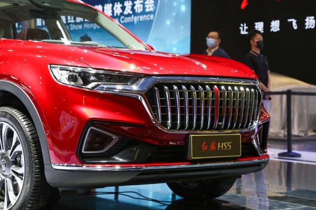2021上海车展实拍质感升级气场更强红旗hs5红色力量版实拍
