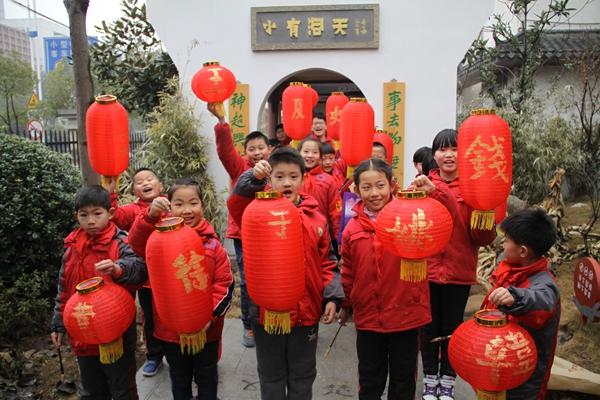 新中国人名的演变 名字体现时代特征 知乎