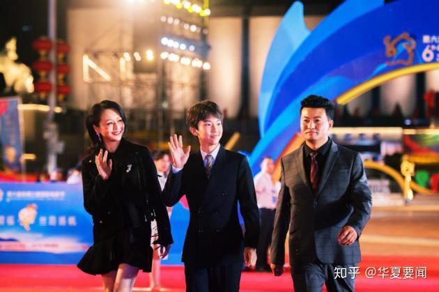 开幕式红毯仪式上,陈可辛导演的《中国女排》,李少红导演的《解放