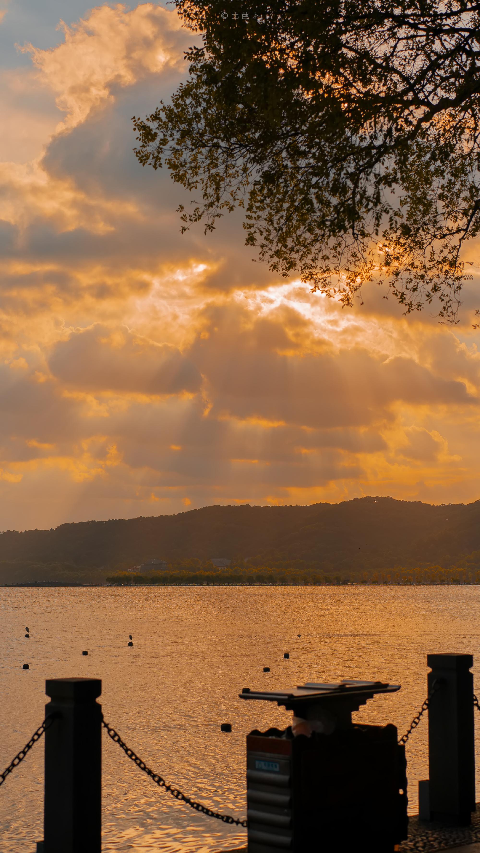 合适九月发的文案秋天文案朋友圈文案