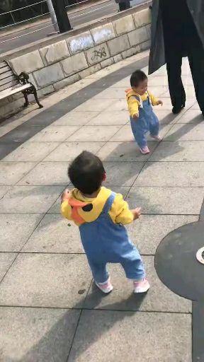 怎么教小孩自己尿尿 v2-af4546d13678938edf51ce76c505d5eb.jpeg