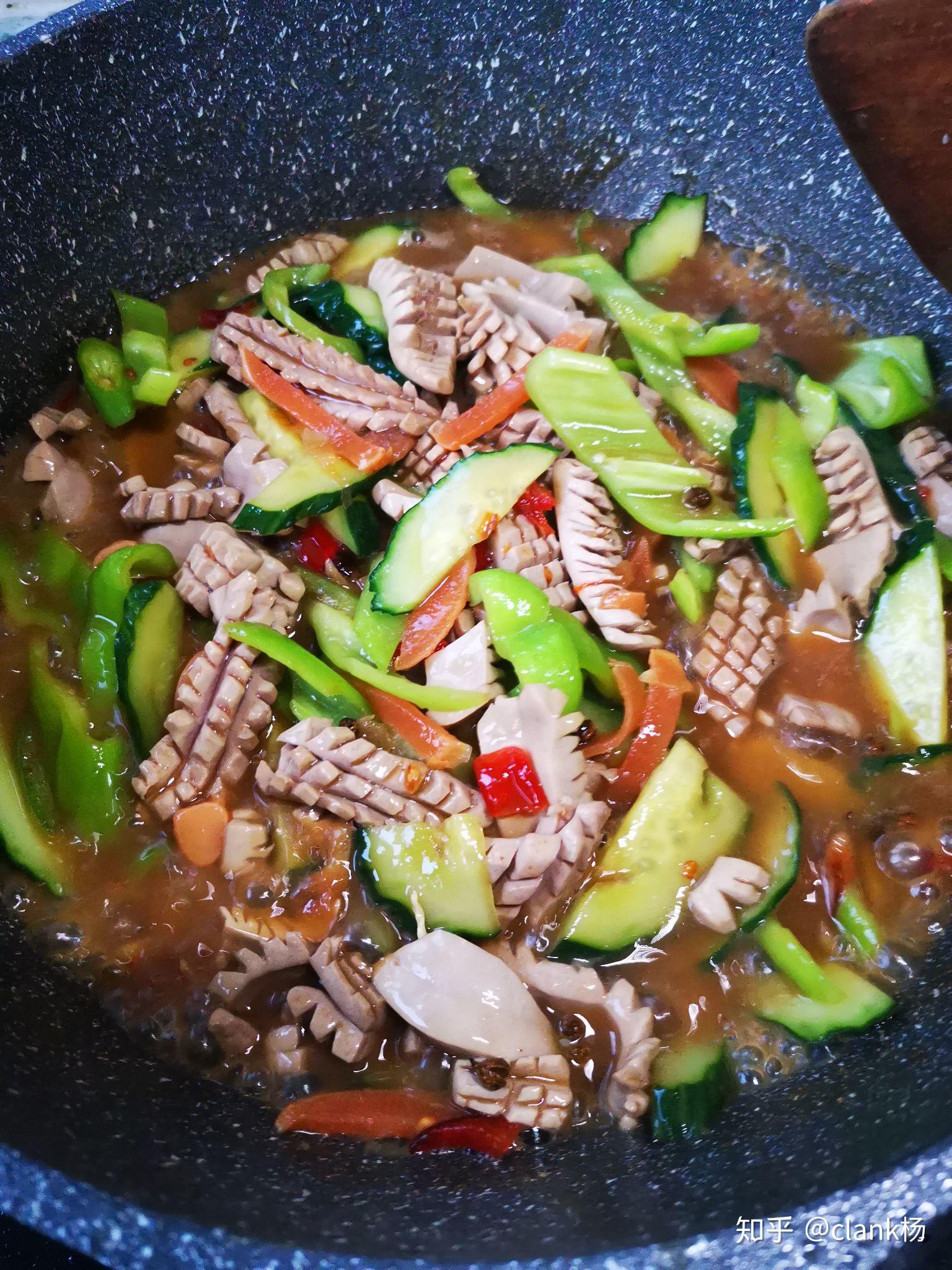 宅人食堂之酸辣泡菜腰花