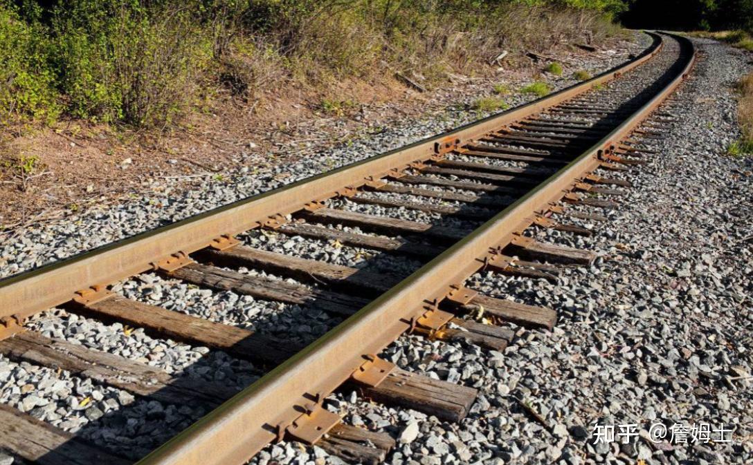 交通小故事两匹马决定了火箭助推器的宽度