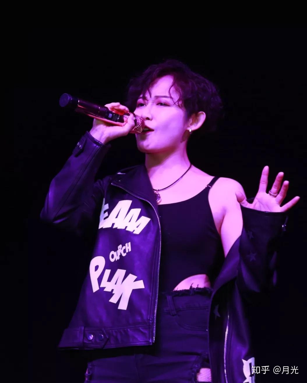 此次新年文艺汇演阵容强大,刘一默,李欢,李杨,覃康,康啓轩,王红秀,黄