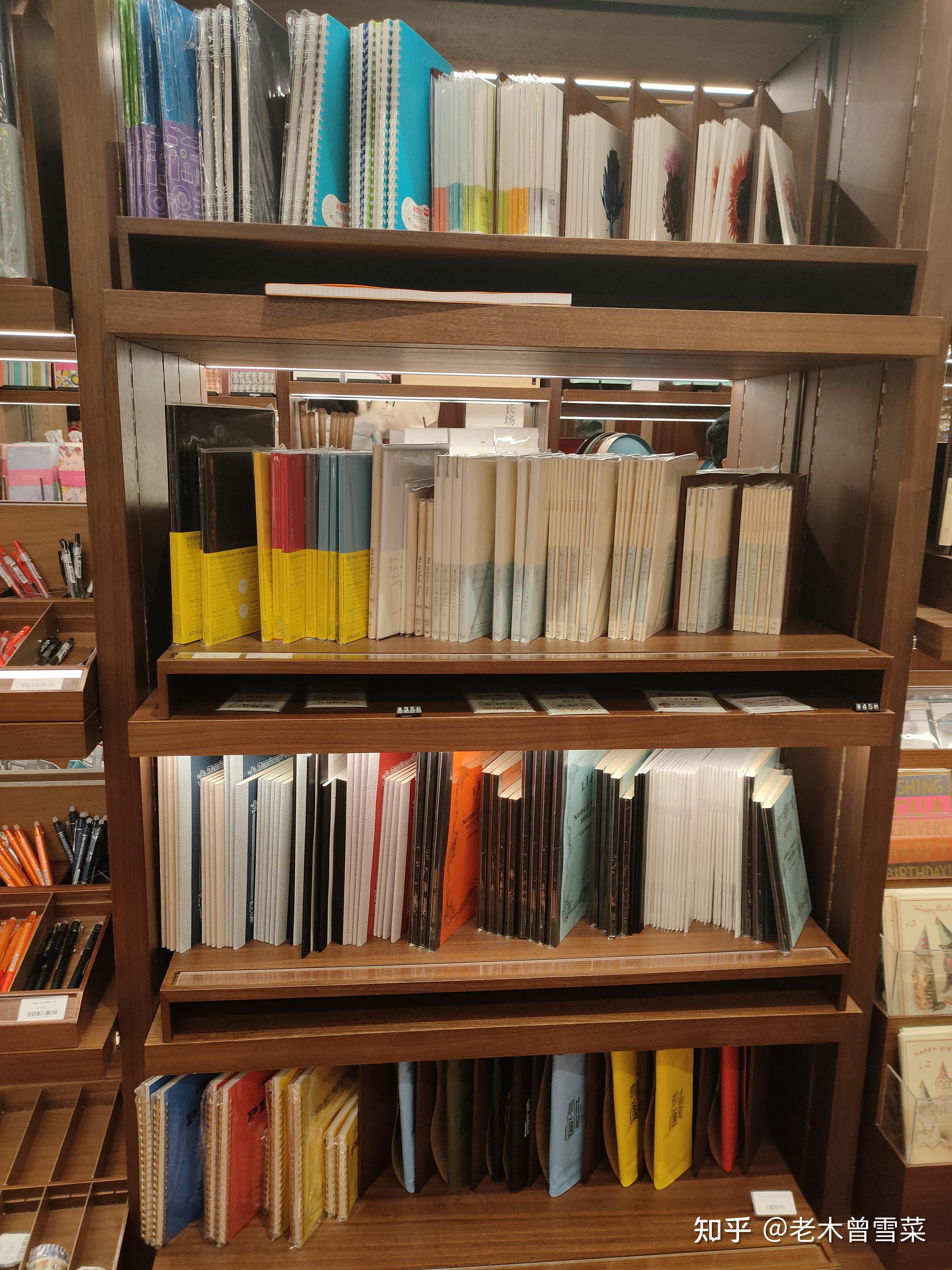 不止是网红书店上海茑屋文具柜赏析