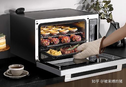 厨房必备神器蒸烤箱