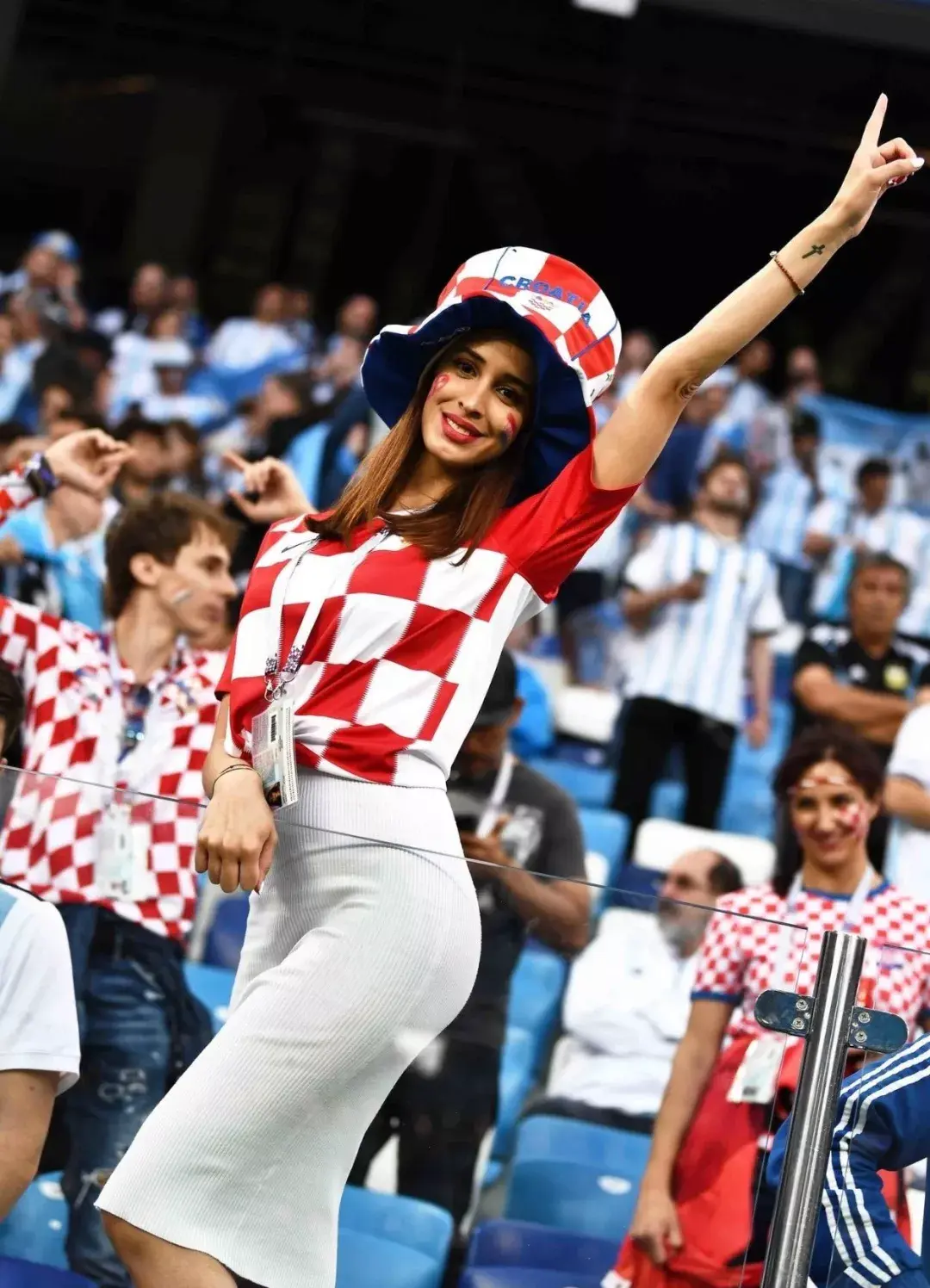 突尼斯姑娘△哥伦比亚姑娘其他国家的小姐姐们,也是美得摄人心魄