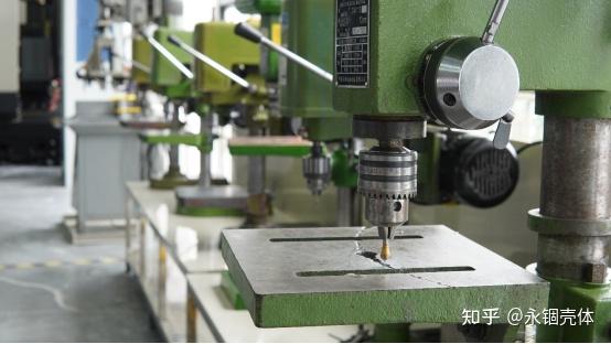 攻牙工艺在铝合金外壳定制上的应用 - 知乎
