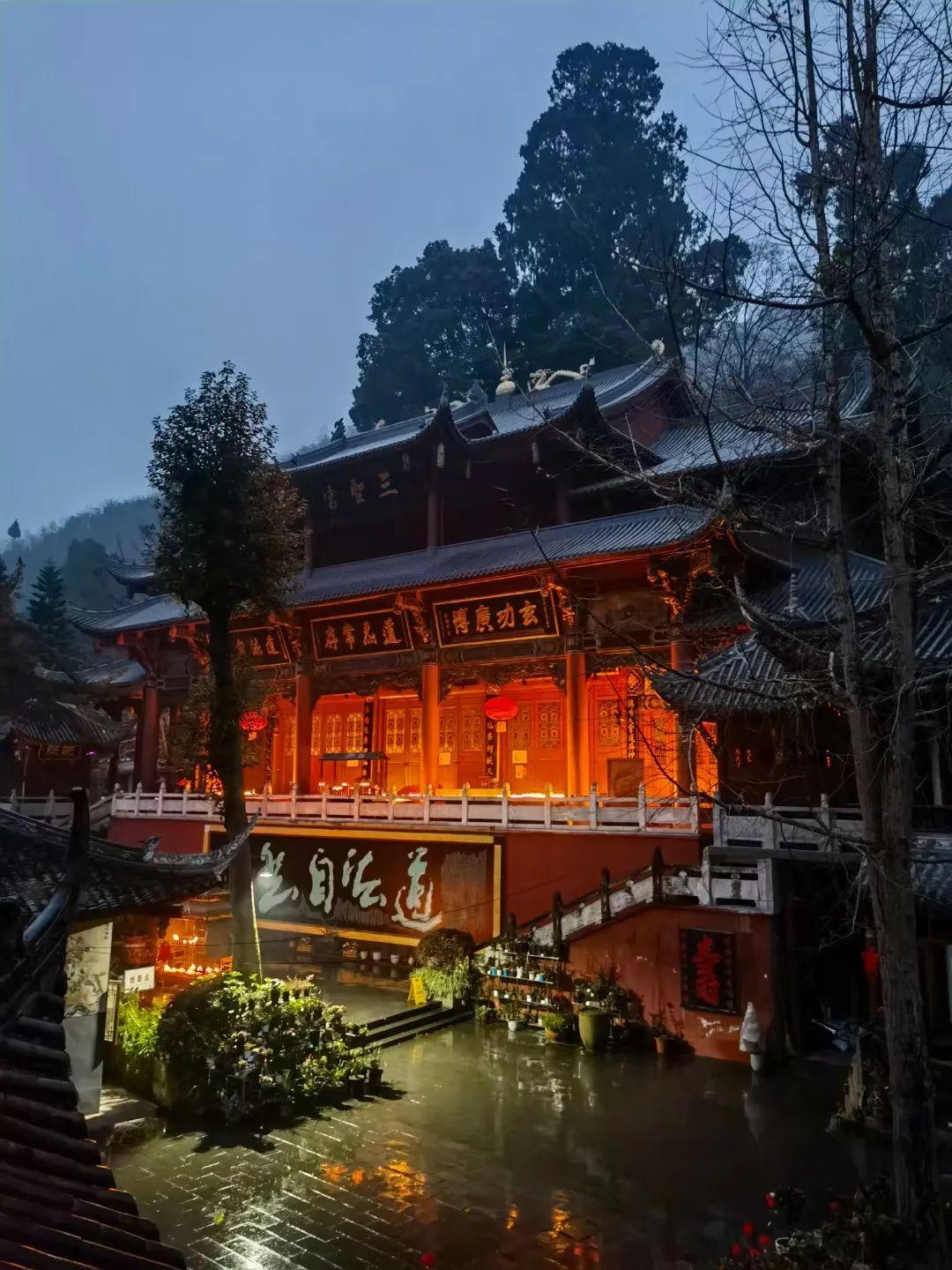 北辰青年 | 卷不动的大厂人,去道观修行了. - 知乎