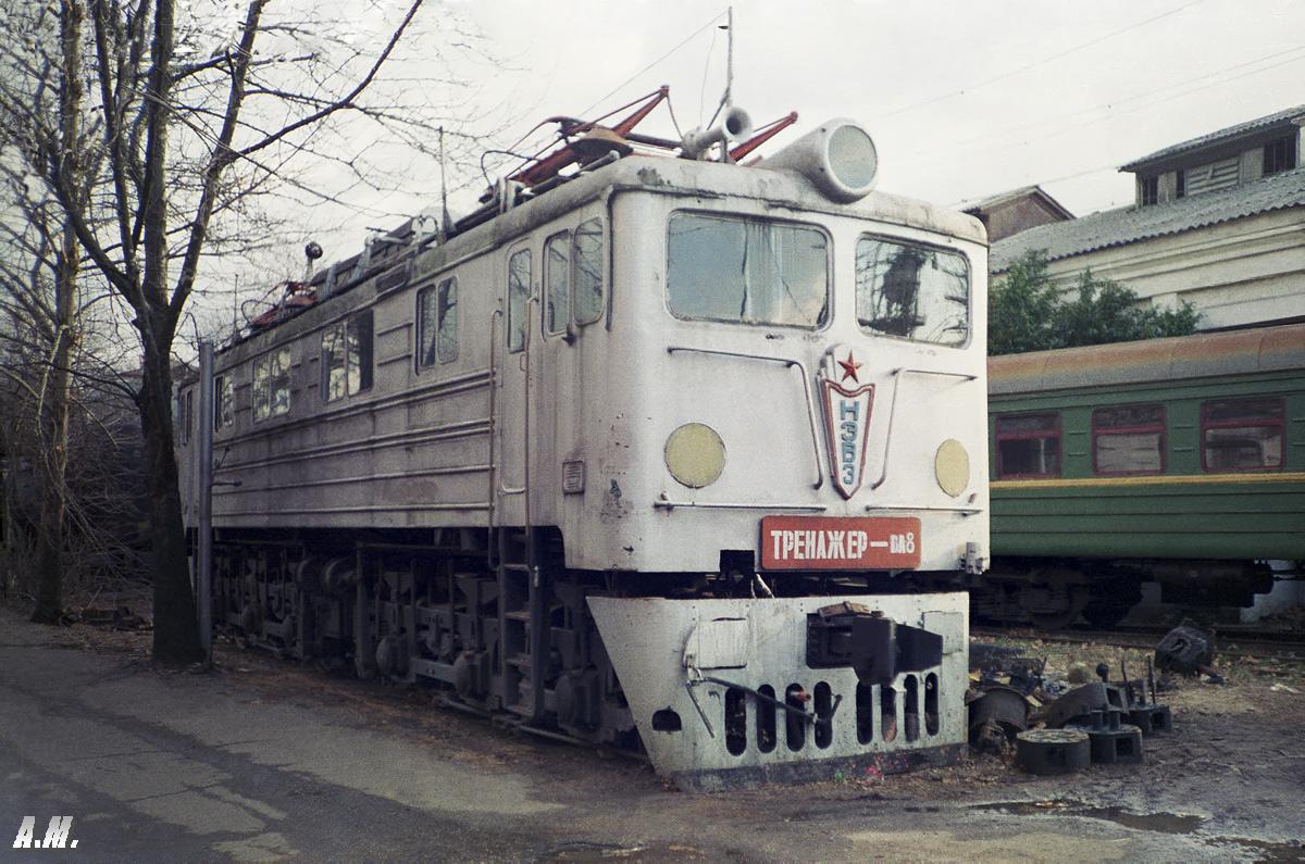 【科普】苏联第一代交—直流电传动电力机车——vl61型电力机车