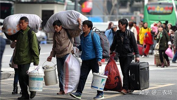 出门打工老人常叮嘱3要豪4要富否则56剩死路为何