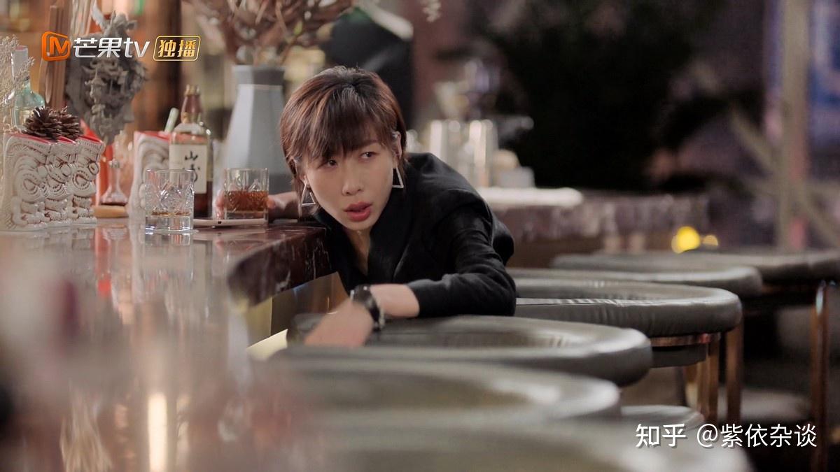 《我在他乡挺好的》和《亲爱的小孩》接连火了,任素汐凭什么成功