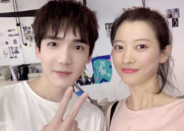 剧组化妆师电视剧青春创世纪化妆工作花絮
