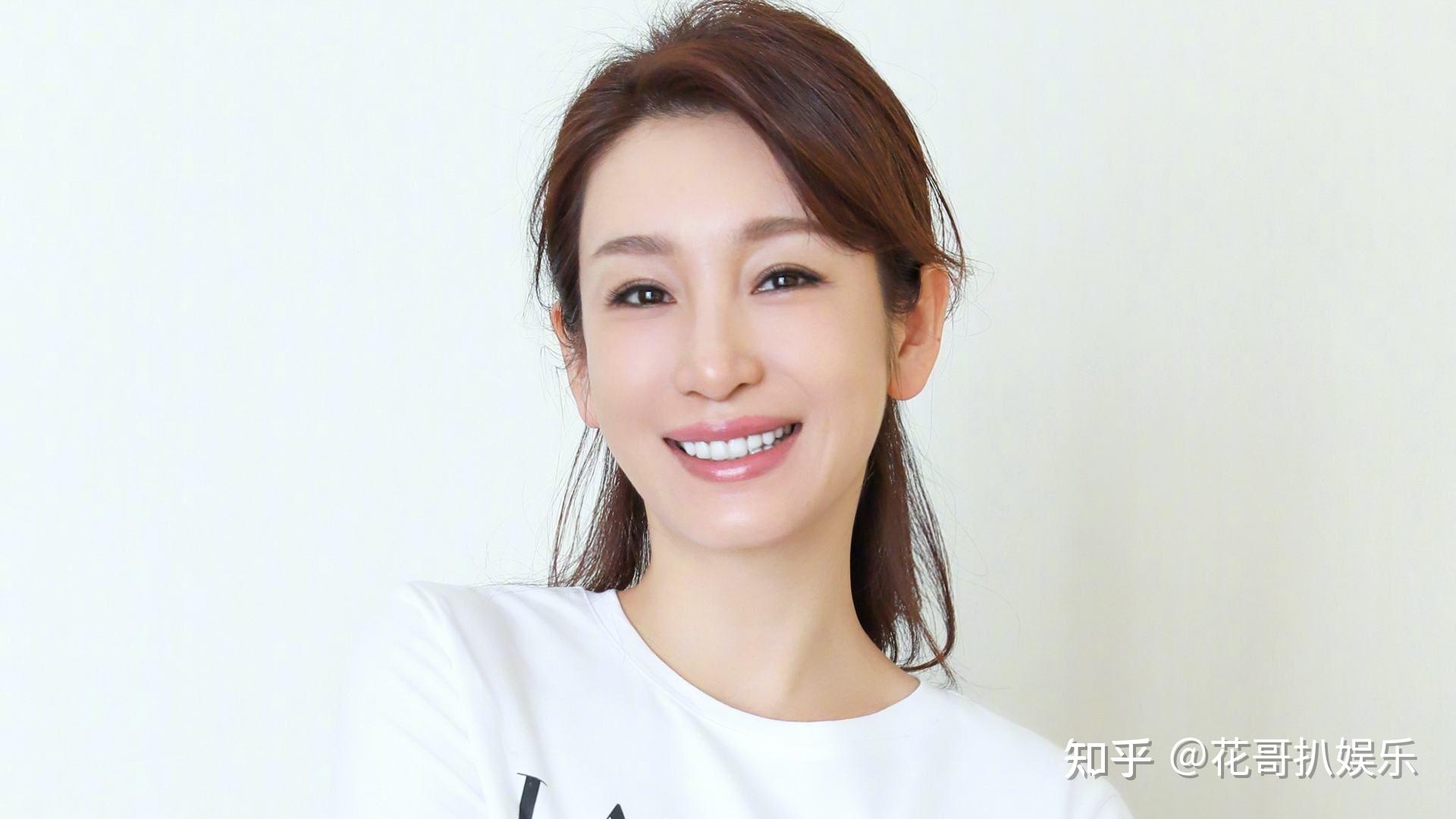 是秦海璐以前真地做过小三,其实也不足为奇了,毕竟在那个时代的女明星