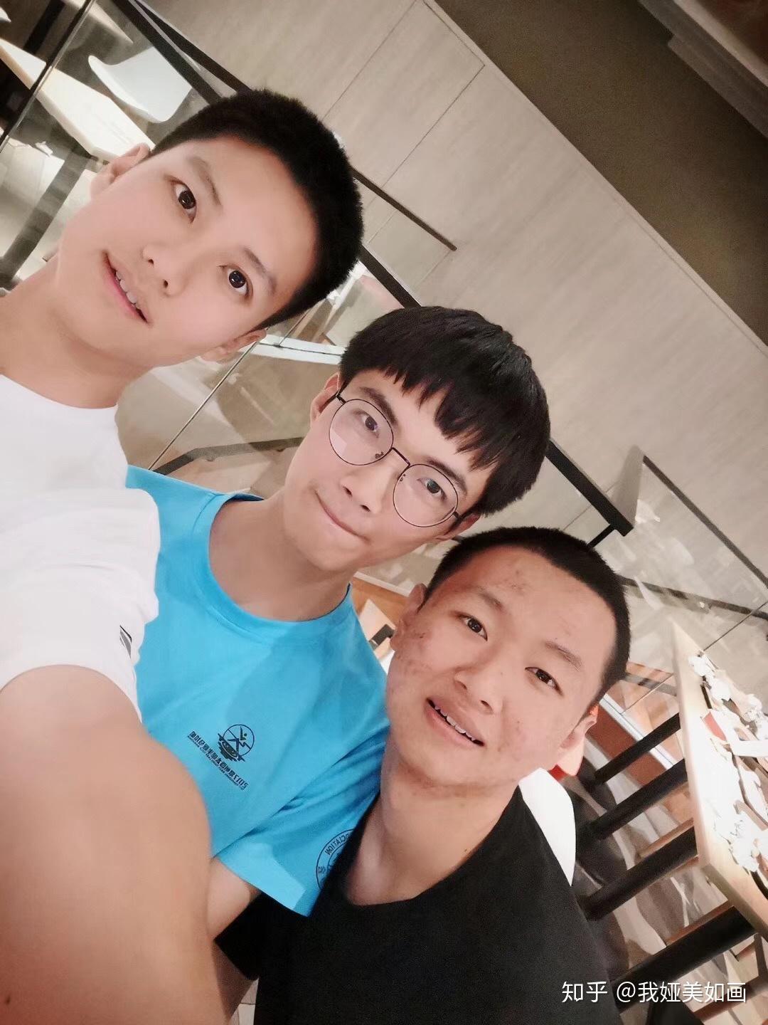 专题收录 过年倒计时,你做头发了吗? 本人男,一直