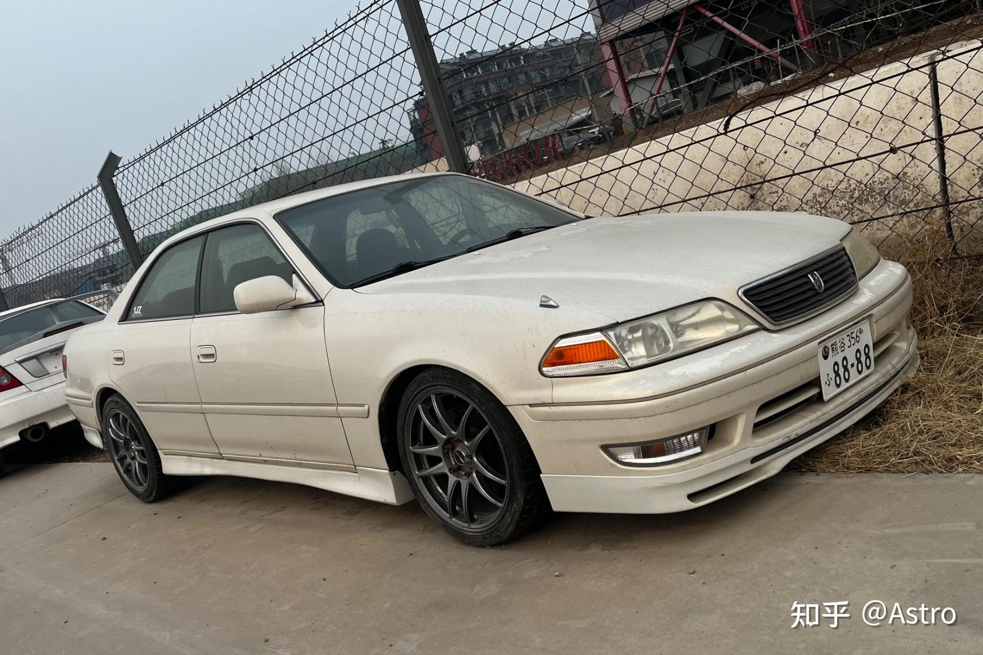 丰田的性能旗舰跑车(还有一款主打豪华的旗舰跑车飞狮子soarer)