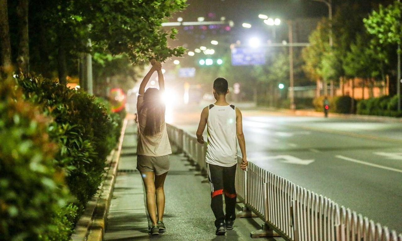 晨跑夜跑到底哪个时间跑步好