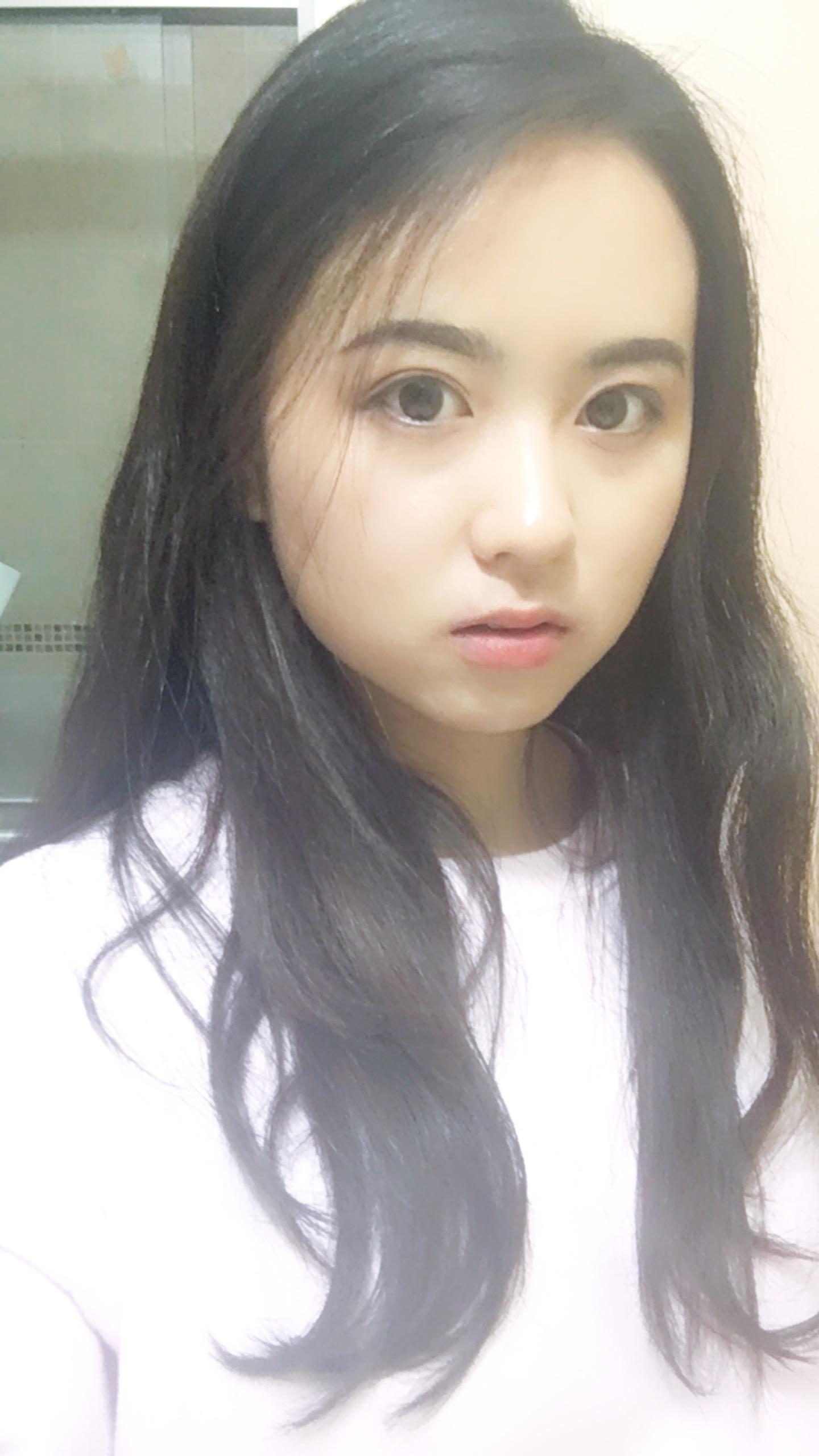 为什么抖音APP里帅哥美女那么多?